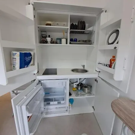 Margherita A 50 Mt Dal Mare Fronte Aria Condizionata Wi-fi Apartamento *