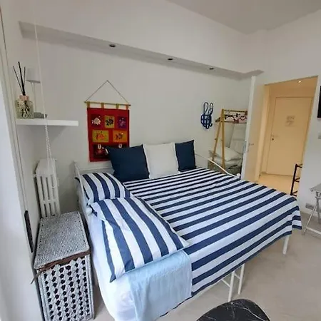 Margherita A 50 Mt Dal Mare Fronte Aria Condizionata Wi-fi Appartement *